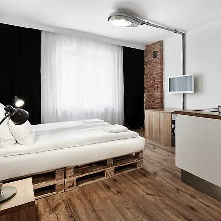 Laiko 3* Cracovia
